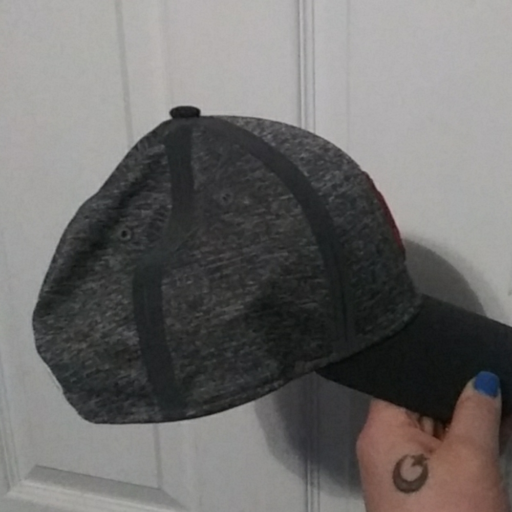 NEW Baseball hat - Picture 5 of 7